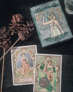 Pembacaan Tarot Reading 3 Pertanyaan bersama Elio Dona